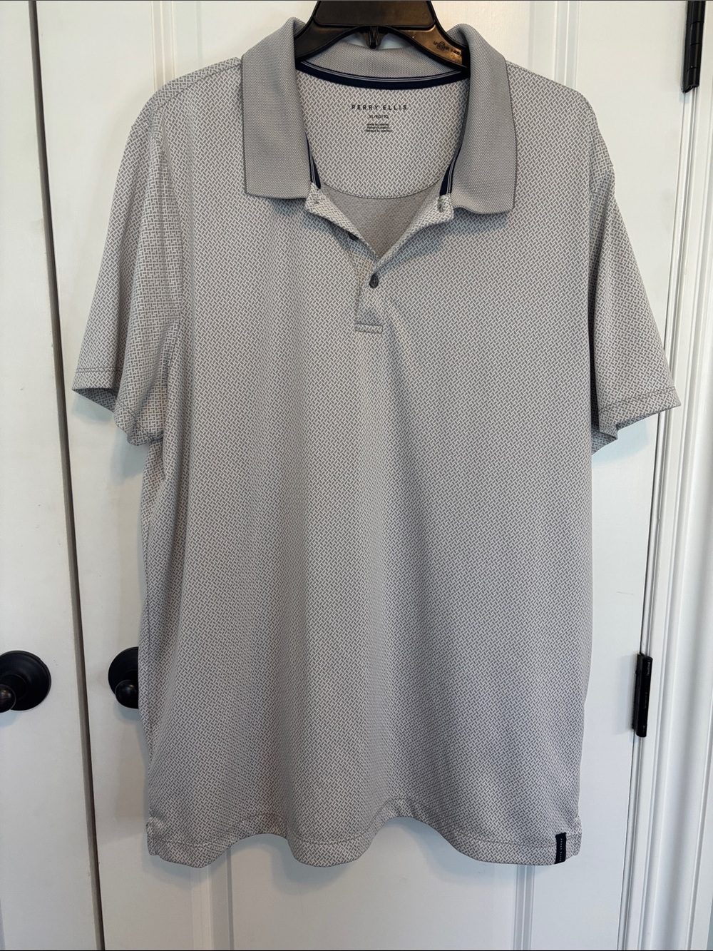 Perry Ellis Men's Light Gray Micro-Pattern Polo